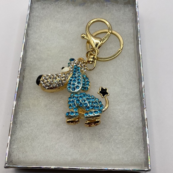 Cute Fashion Dog Keychain With Large Ears. - Picture 4 of 7